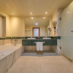 Deluxe Junior Suite